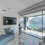 Villa Joy On The